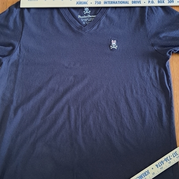 Psycho Bunny Men's Size 3 (XS) Black Short Sleeve V-neck Shirt Embroidered Logo - Picture 7 of 7